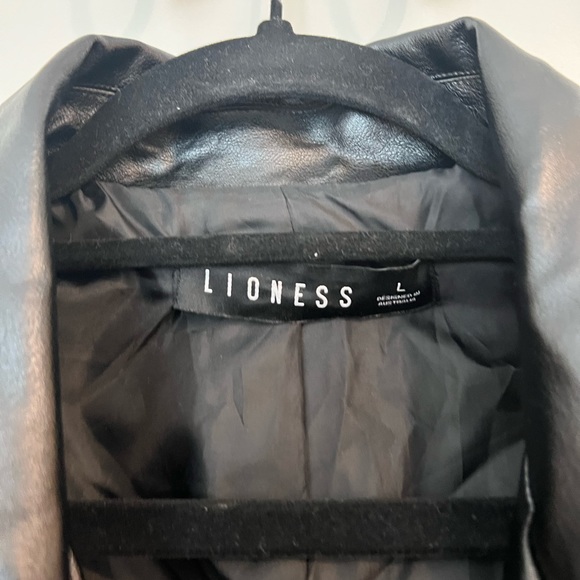 Black leather jacket - Picture 3 of 3